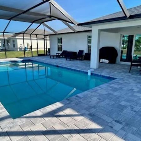 New With Heated Saltwater Pool! Ideal For 2 Families! Villa Cape Coral Dış mekan fotoğraf